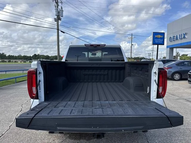 Used 2023 White GMC Denali Ultimate image 15