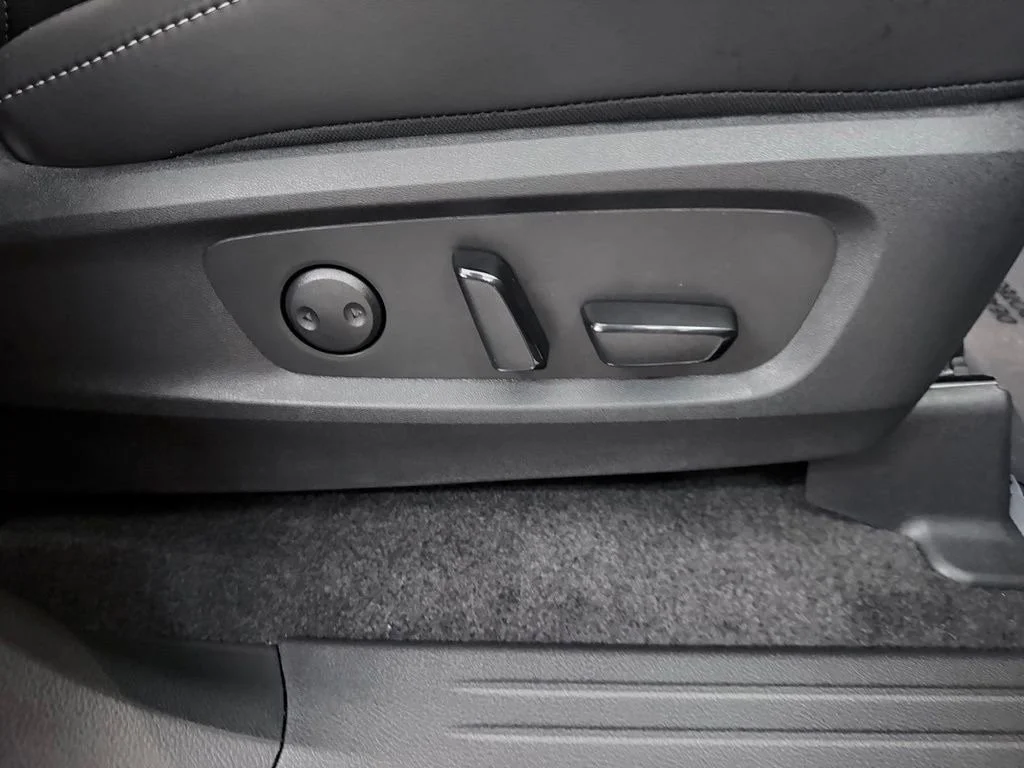 New 2027 HARBOR GRAY INFINITI Sport AWD image 52