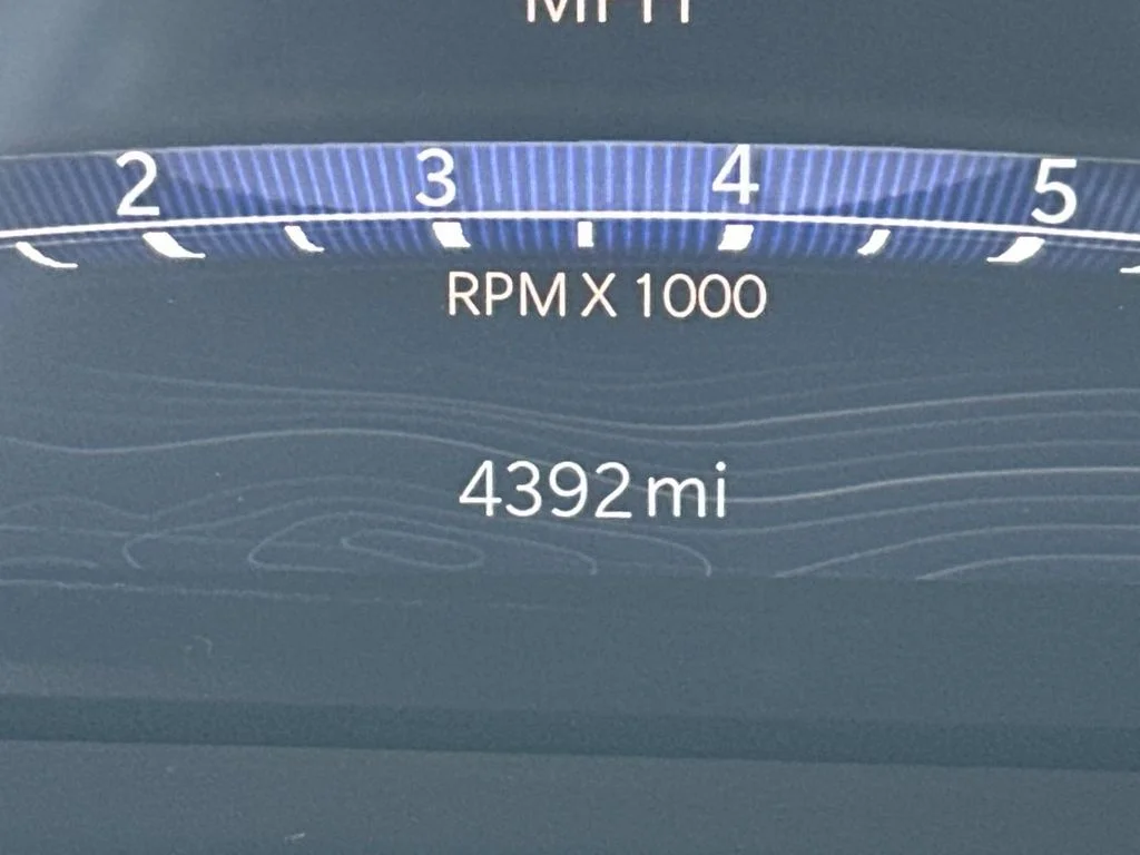 Used 2025 Gray Jeep Limited image 27