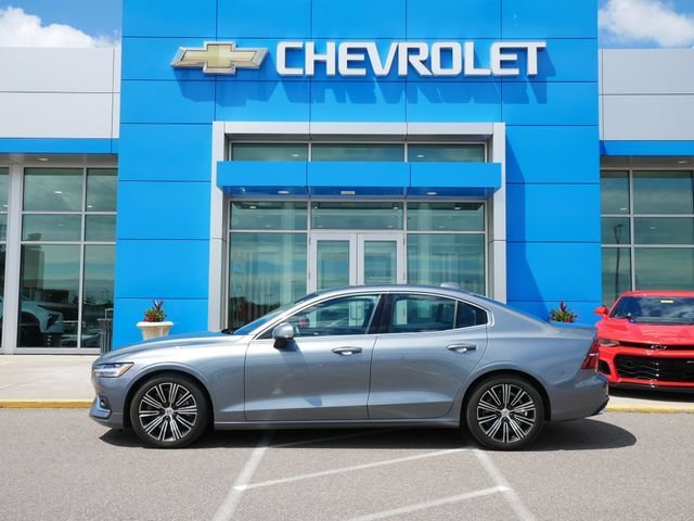 Used 2019 Volvo S60 Inscription with VIN 7JRA22TL4KG016990 for sale in Roseville, Minnesota