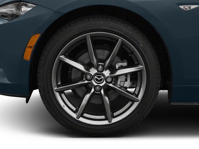 Used 2017 Soul Red Metallic Mazda Grand Touring image 14