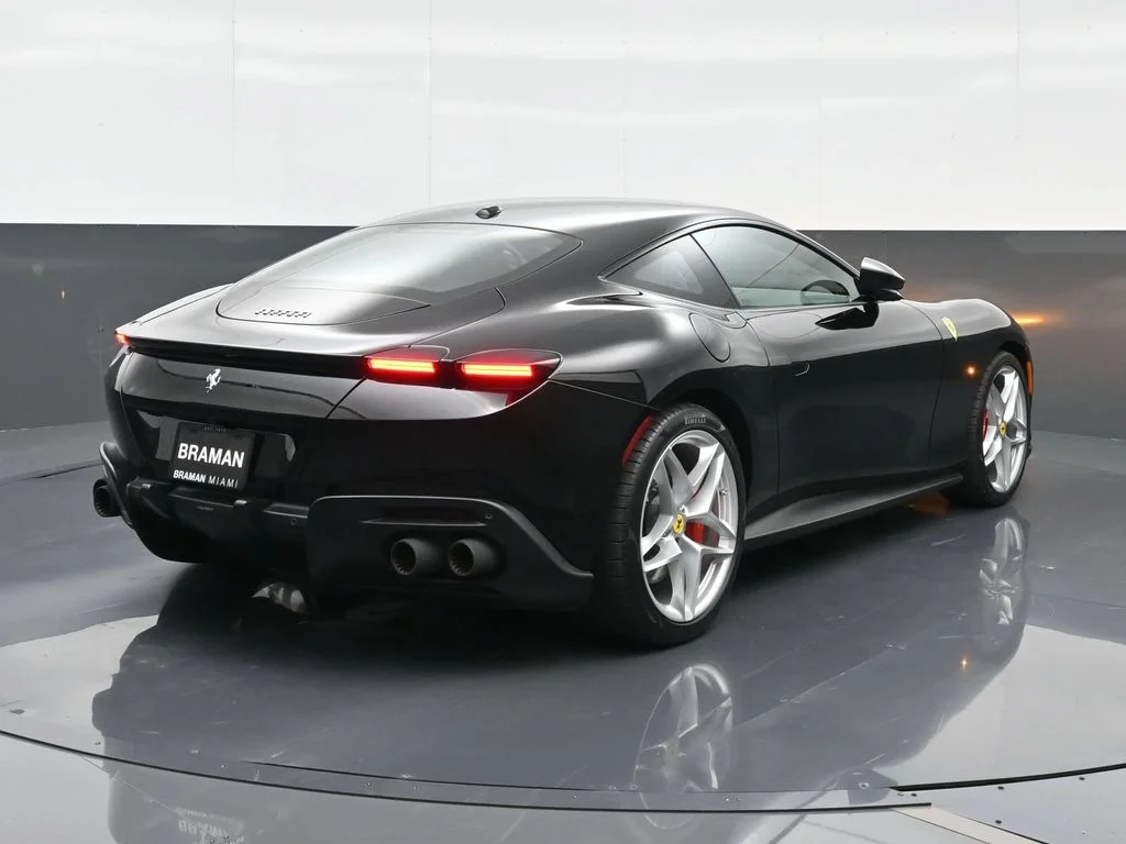 Used 2023 Black Ferrari Base image 14