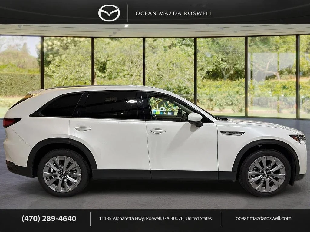 Certified Used 2026 White Mazda 3.3 Turbo Preferred image 4