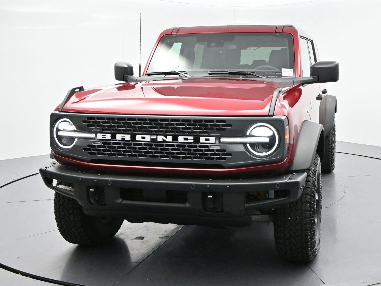 Used 2026 Ruby Red Metallic Tinted Clearcoat Ford Badlands image 3