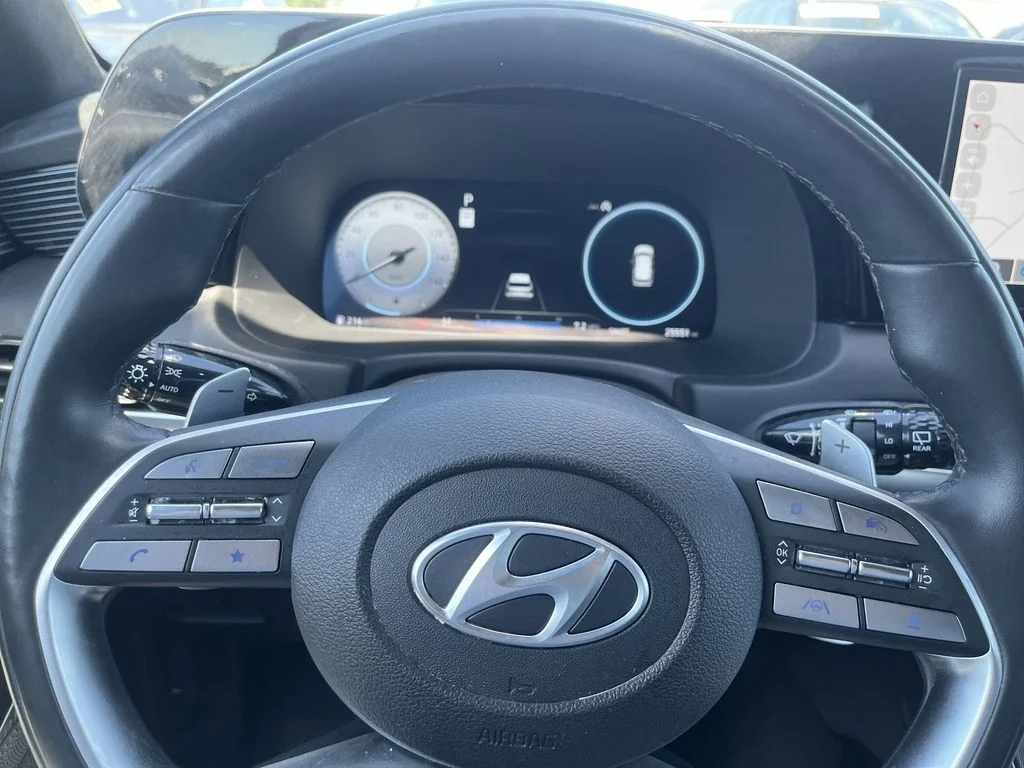 Used 2024 White Hyundai Calligraphy Night Edition image 14