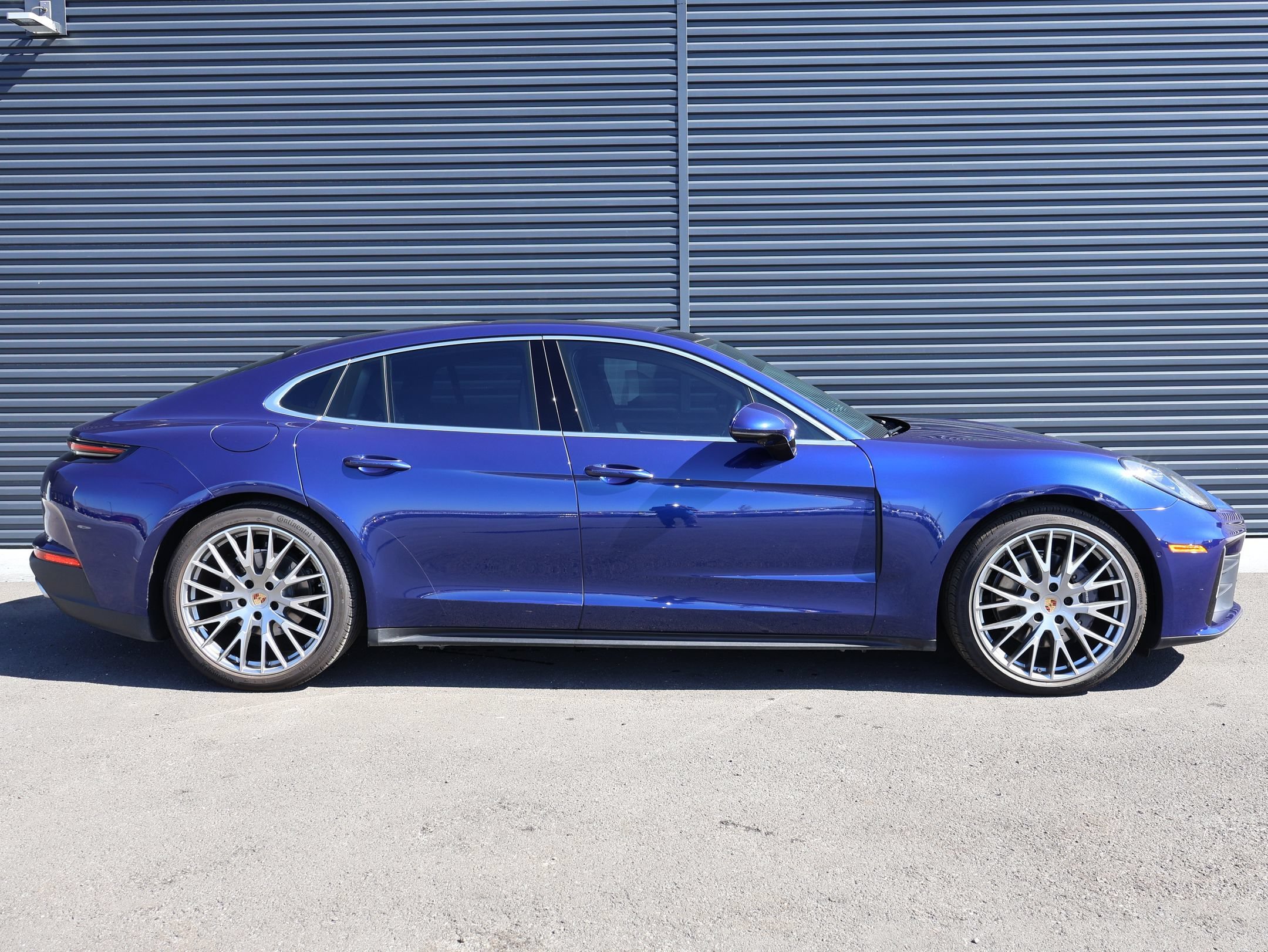Certified Used 2024 Gentian Blue Metallic Porsche 4 image 10