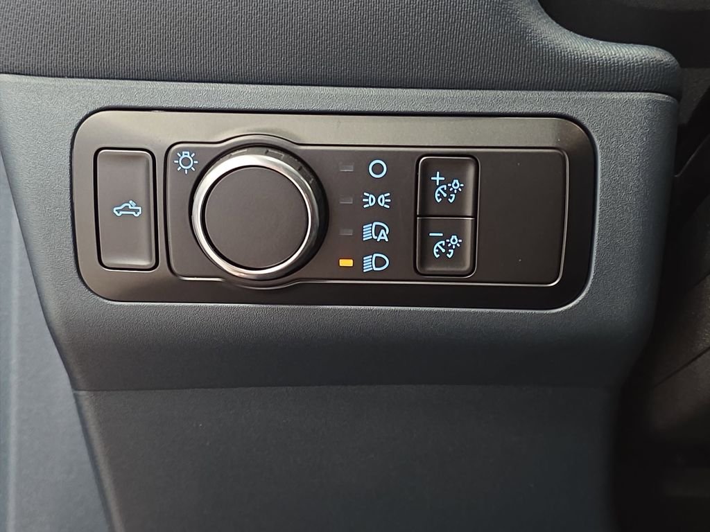 Used 2025 Red Ford Tremor image 25