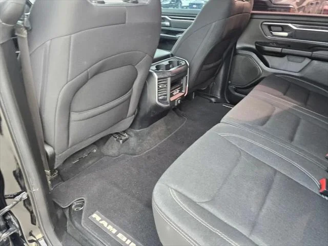 Used 2022 Black RAM LONE STAR image 12