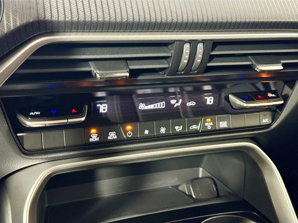 2026 Mazda CX-90 Select Package - Photo 39
