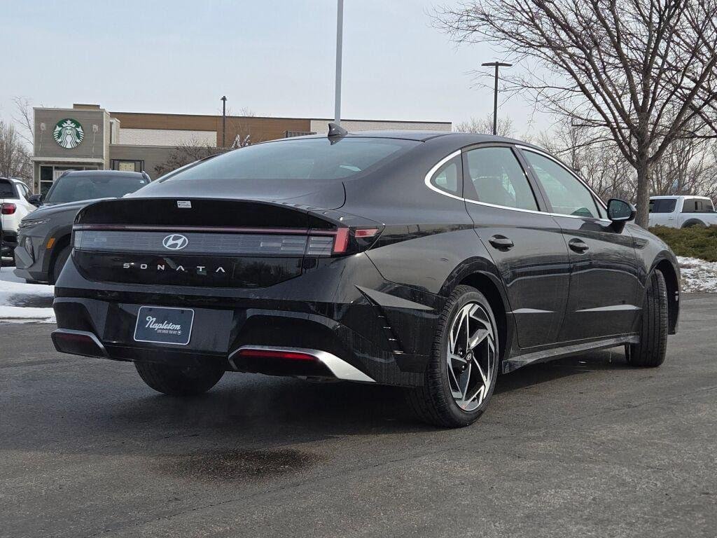 New 2026 Black Hyundai SEL Sport image 13