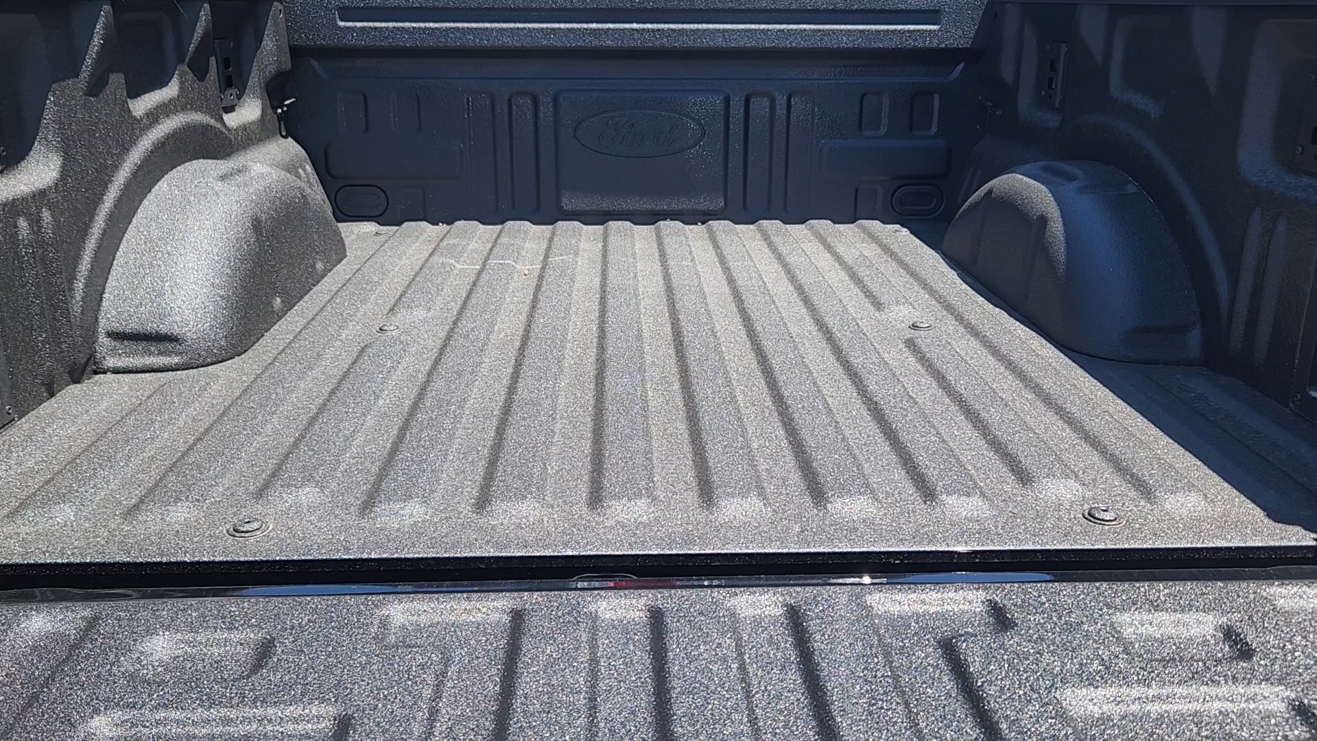 New 2026 Shadow Black Ford Outer Banks image 36