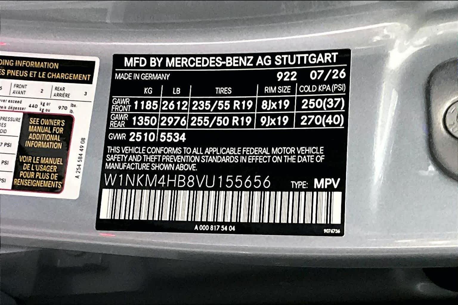 New 2027 Cirrus Silver Metallic Mercedes-Benz GLC 300 image 13