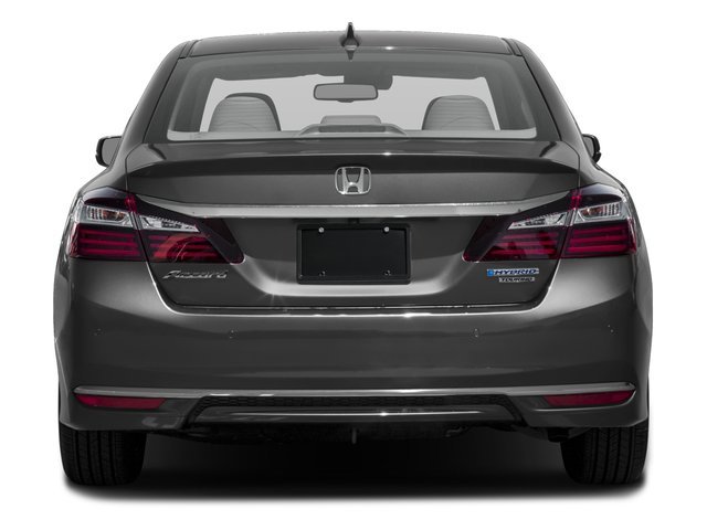 Certified Used 2017 Lunar Silver Metallic Honda Touring image 5