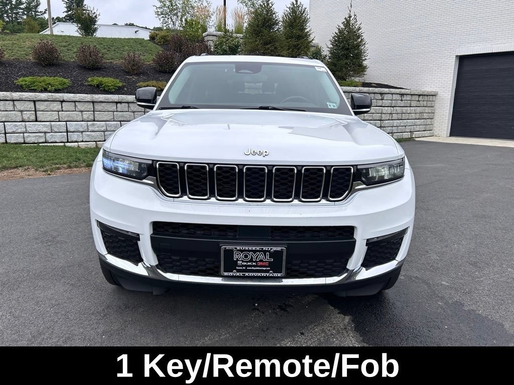 Certified Used 2021 White Jeep Limited 4x4 image 3