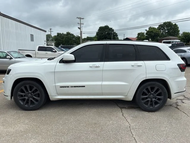 Certified Used 2018 Bright White Clearcoat Jeep High Altitude image 3