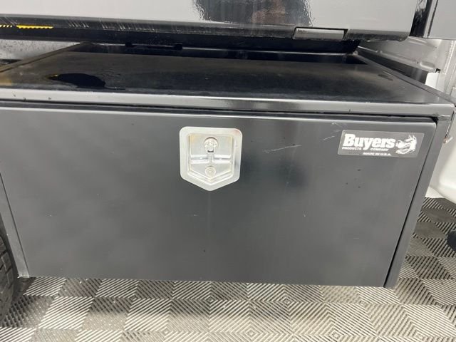 2024 Ford F-450 Super Duty Chassis Cab XL - Photo 24