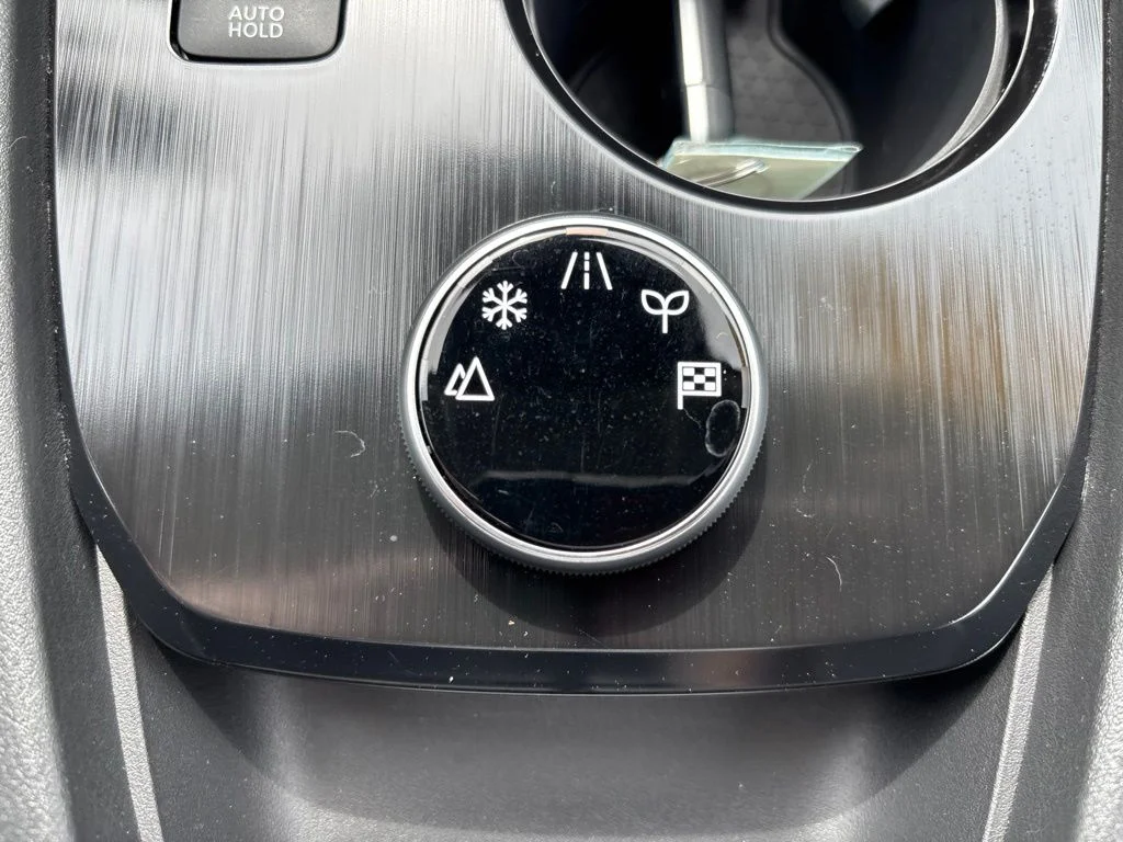 Used 2023 Silver Nissan SV image 33