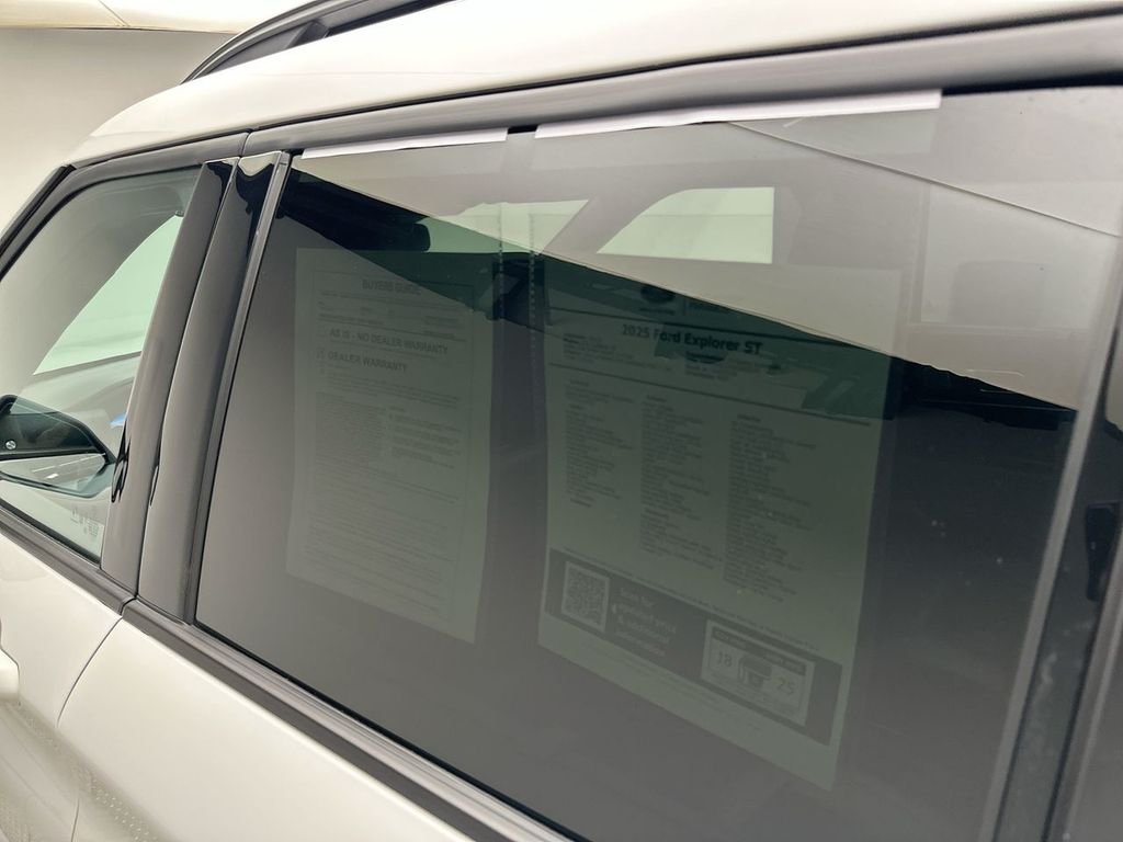 Used 2025 White Metallic Ford ST image 32