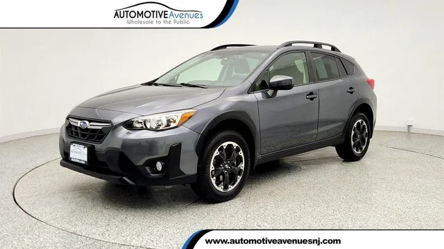 2023 Subaru Crosstrek Premium CVT w/ Moonroof, BSD & Power Driver Seat