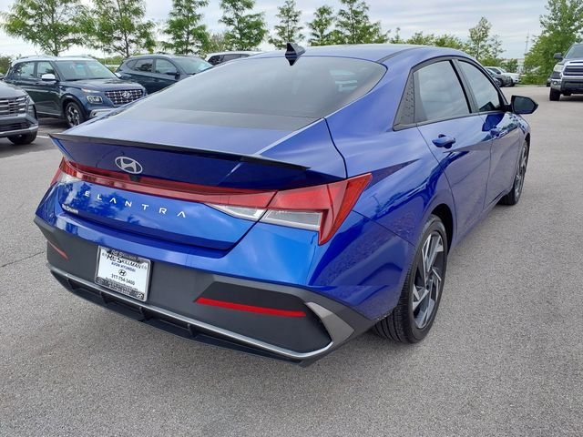 Certified Used 2025 Intense Blue Hyundai SEL Sport image 6