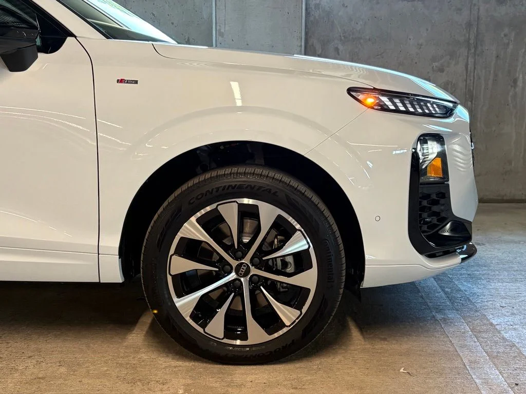 New 2026 Glacier White Metallic Audi S line image 11