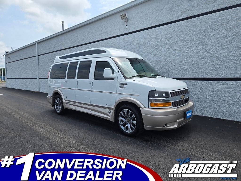 Pre-Owned 2022 Chevrolet Conversion Van Explorer Limited SE RWD