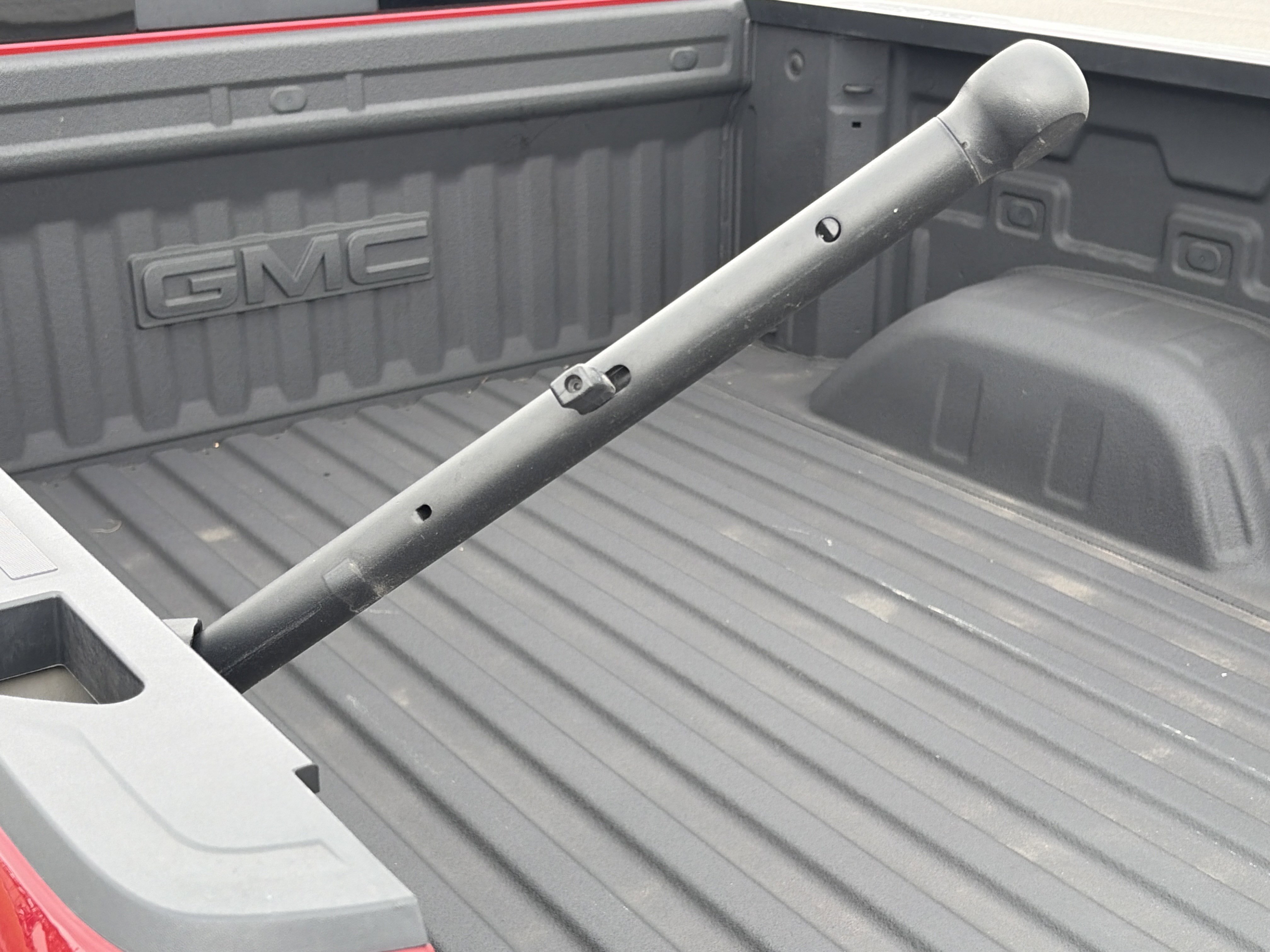 2024 GMC Sierra 1500 SLT - Photo 37