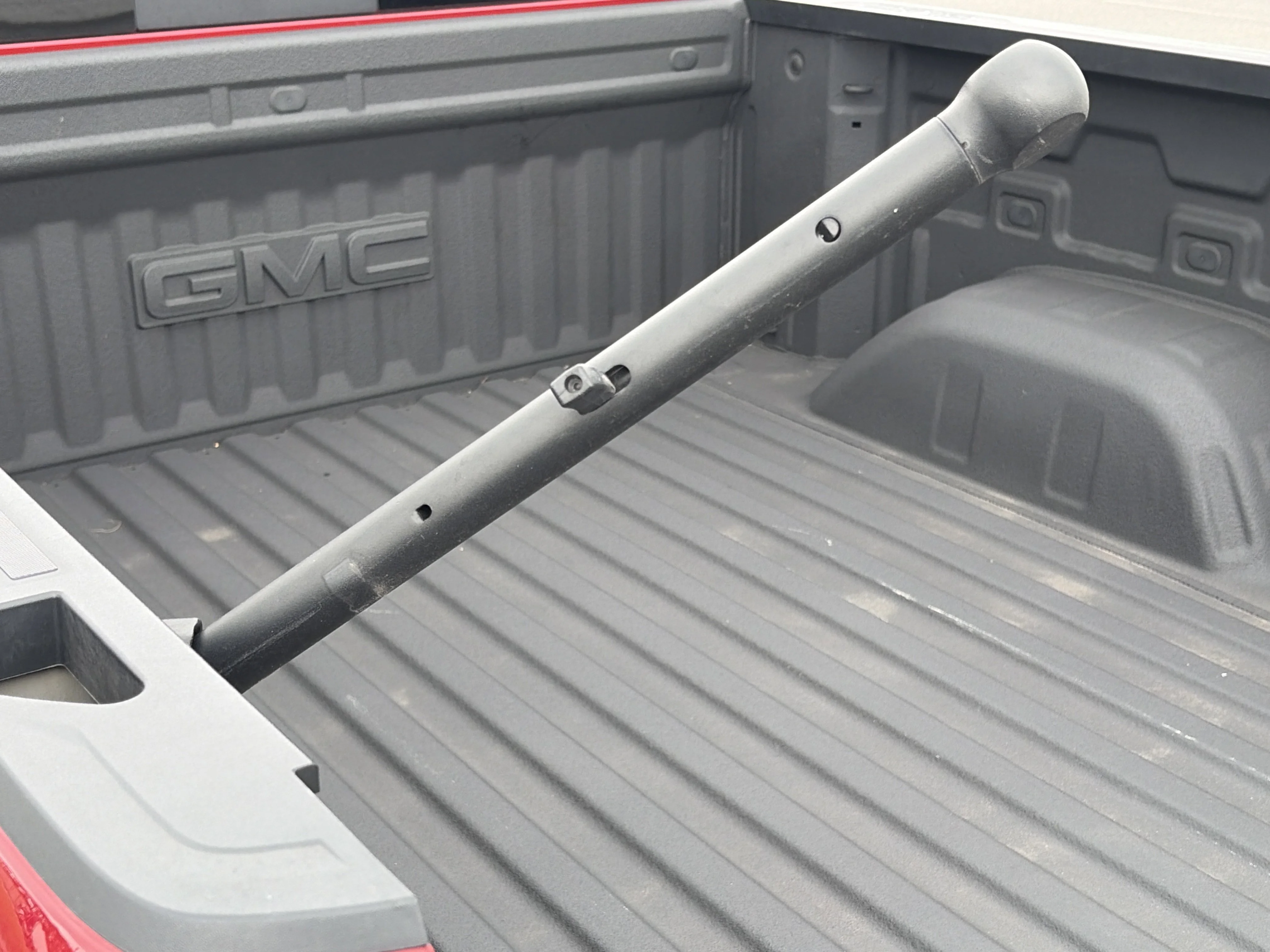 2024 GMC Sierra 1500 SLT - Photo 37