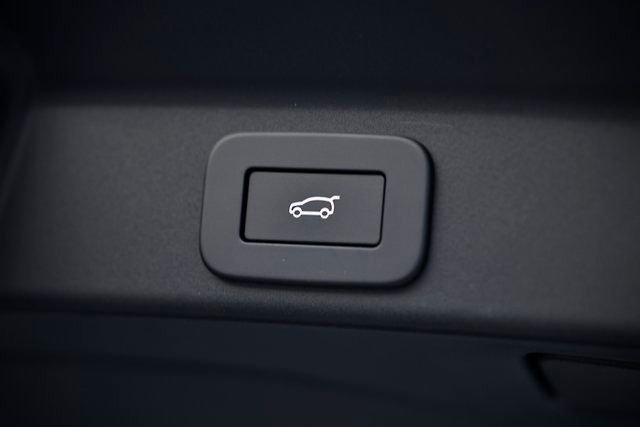 2026 Jaguar F-Pace R-Dynamic S - Photo 35