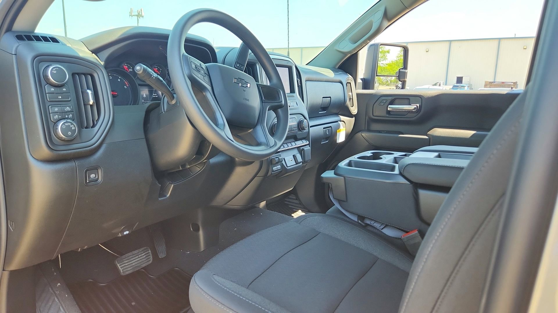 2026 Chevrolet Silverado 2500 HD Custom - Photo 13