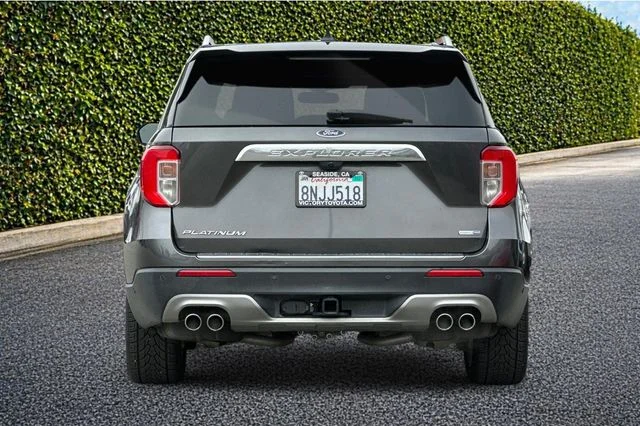 Used 2020 Gray Ford Platinum image 4