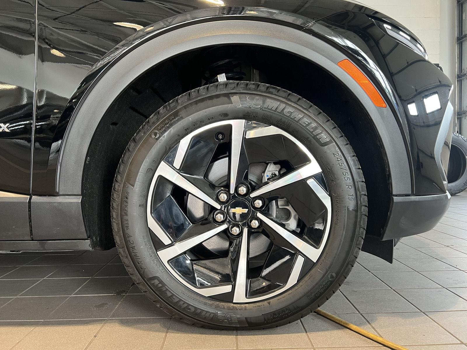 2026 Chevrolet Equinox EV 2LT - Photo 8