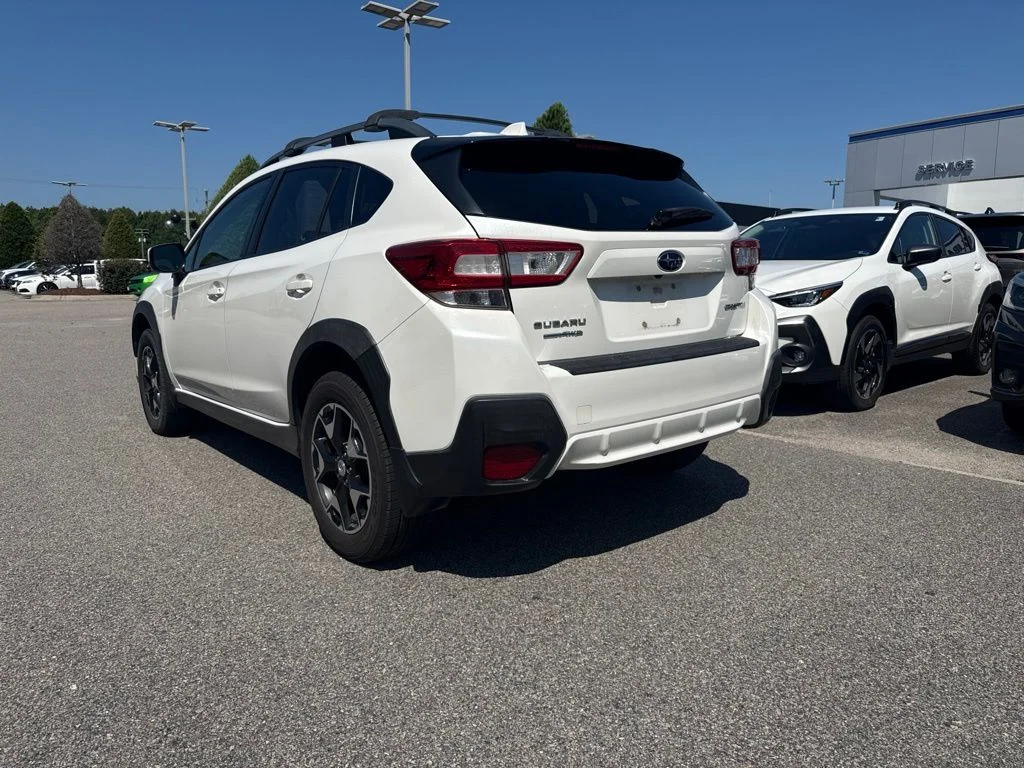 Used 2018 White Subaru 2.0i Premium image 3