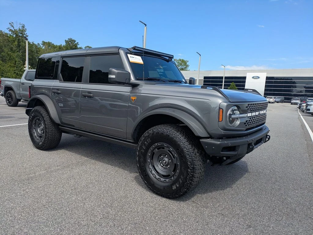 Certified Used 2025 Carbonized Gray Metallic Ford Badlands image 2