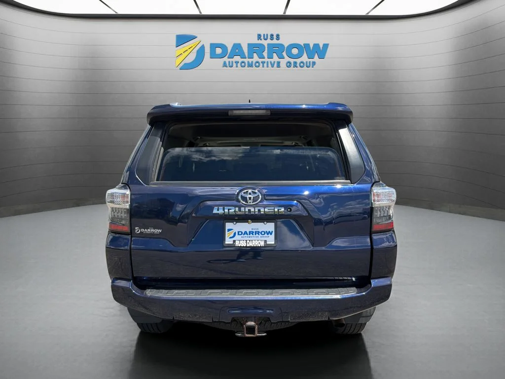 Used 2014 Blue Toyota SR5 Premium image 4