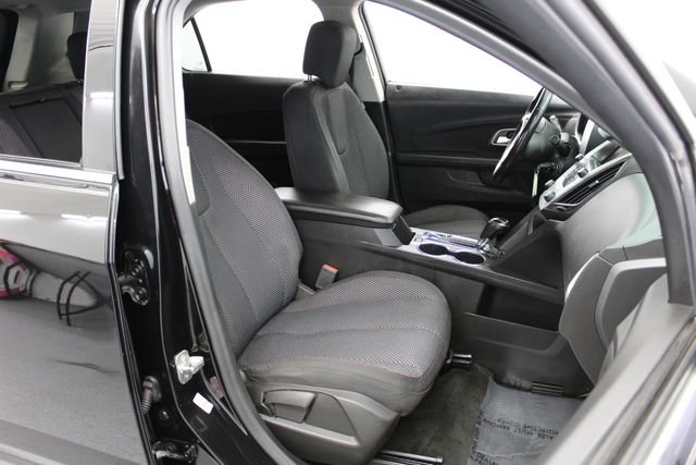 Used 2017 Mosaic Black Metallic Chevrolet LT image 18