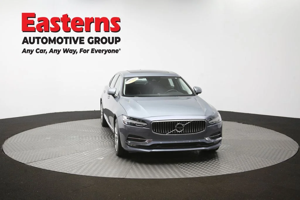 Used 2018 Gray Volvo T6 Inscription image 53