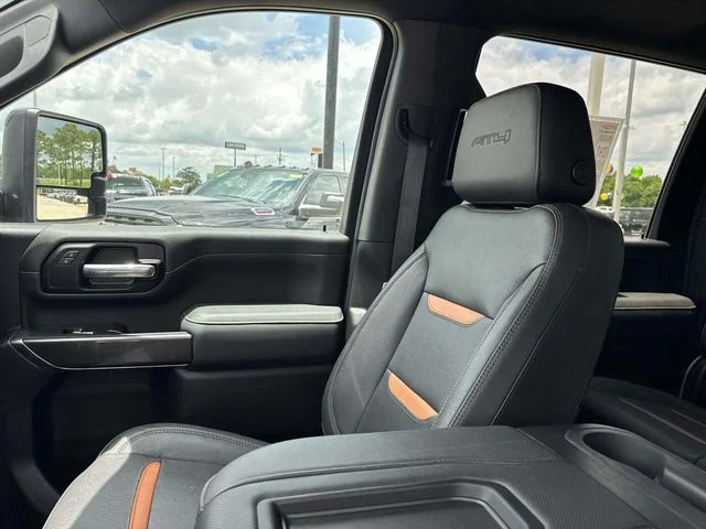 Used 2022 Black GMC AT4 image 22