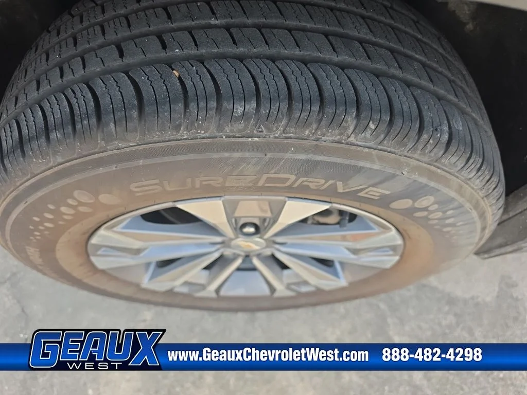 Used 2026 Black Chevrolet LT image 17