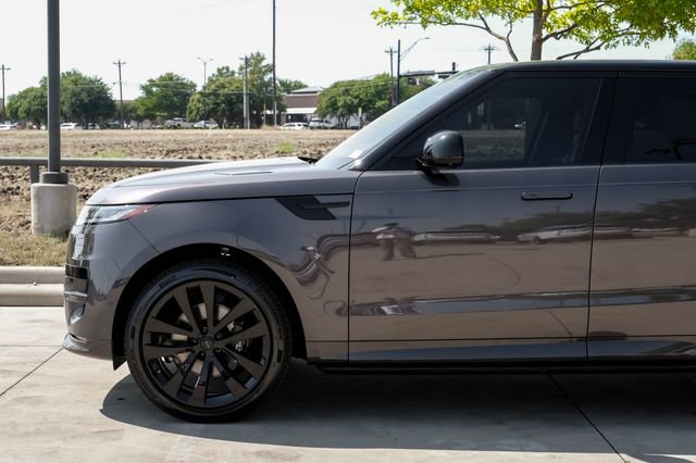 New 2026 Charente Grey Land Rover Dynamic SE image 15