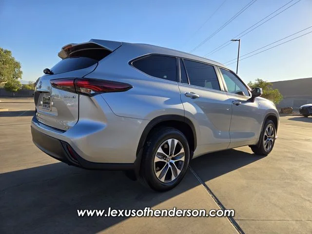 Used 2024 Silver Toyota XLE image 6