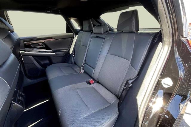 Certified Used 2024 BLACK Toyota  image 19
