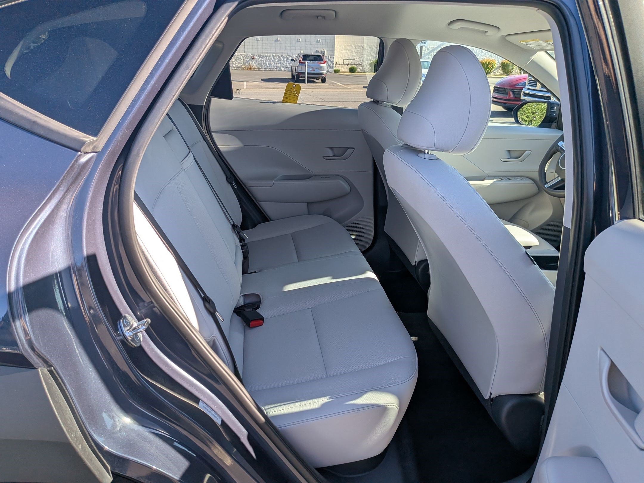 2025 Hyundai Kona SEL - Photo 28