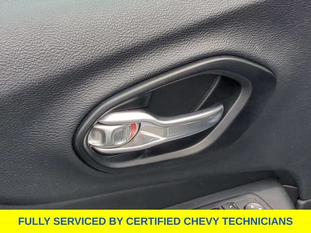Used 2023 White Jeep Altitude image 22