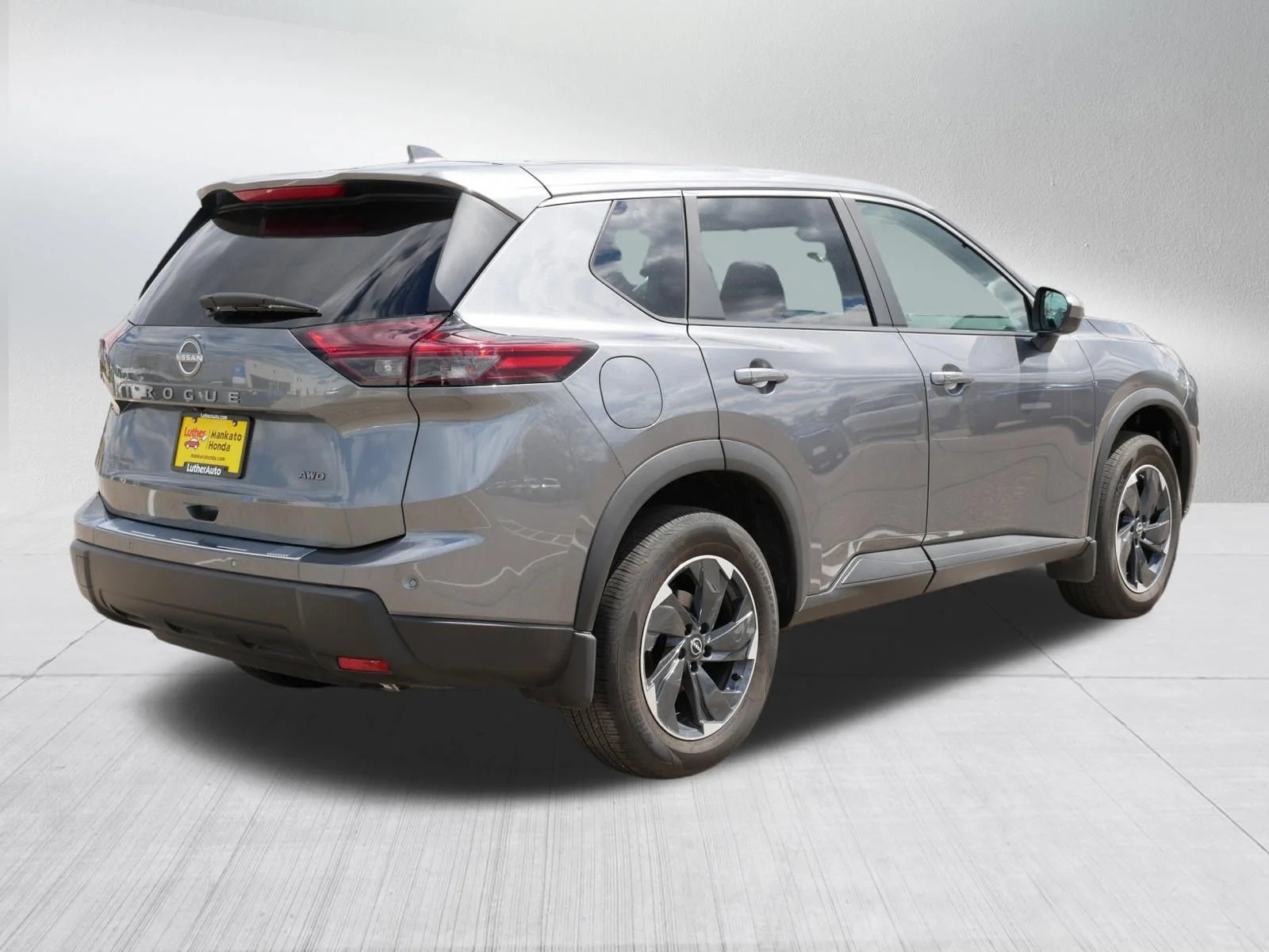 2026 Nissan Rogue SV - Photo 7