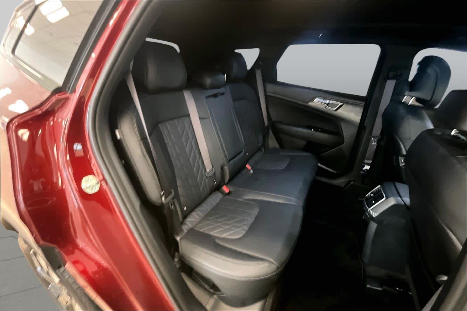 Used 2024 Dawning Red Kia X-Line Prestige image 19