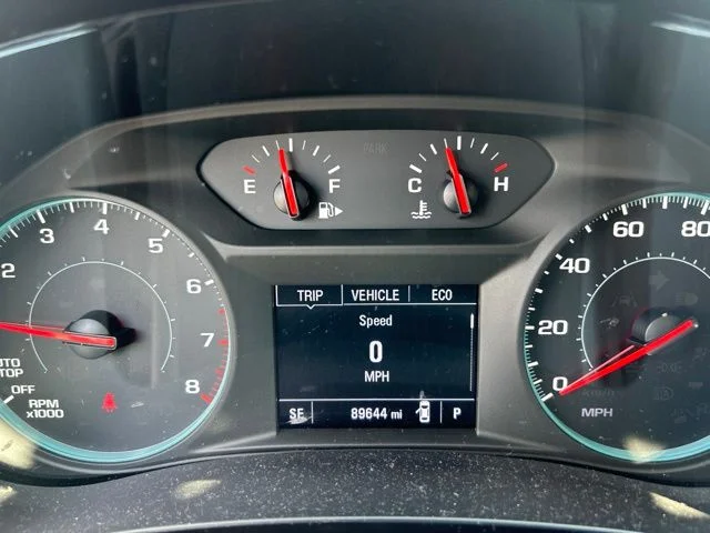 Used 2022 White Chevrolet LT image 8