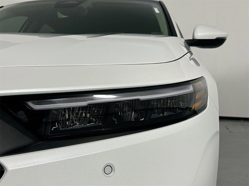 New 2026 Platinum White Pearl Honda EX-L image 12
