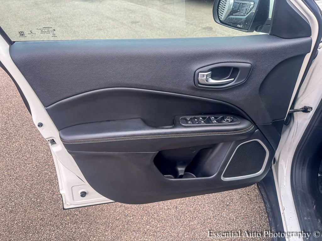 2019 JEEP COMPASS - Image 19