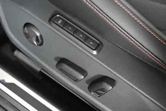 2026 Volkswagen Jetta GLI Autobahn - Photo 36